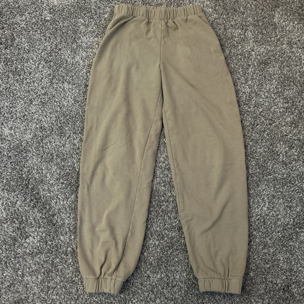 Brandy Melville Tan Sweatpants